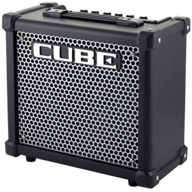 Roland cube10GX. Guitar amplifier