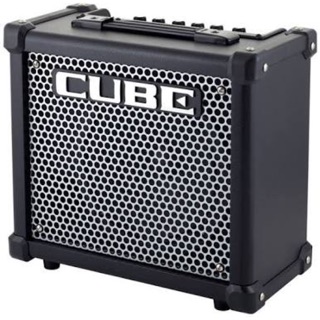 Roland cube10GX. Guitar amplifier