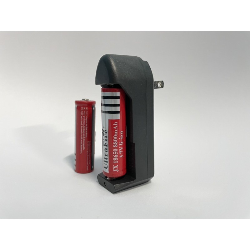 ถ่านชาร์จ JX 18650 UltraFire 3.7V และแท่นชาร์จถ่าน