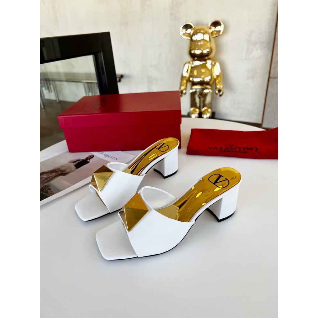Valentino big willow nails square head thick heel slippers  large size classic fashion outer wear sa