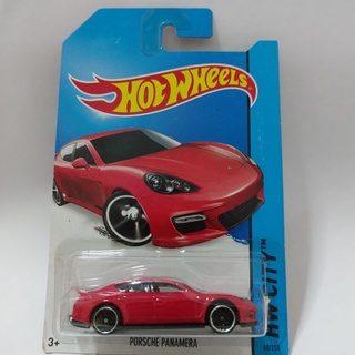 รถเหล็ก Hotwheels PORSCHE PANAMERA สีแดง (ib27)