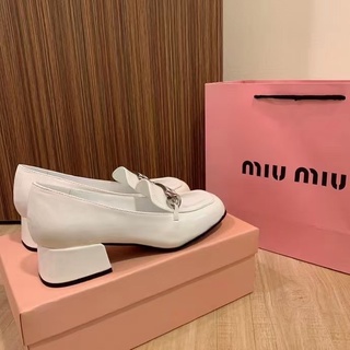 Miumiu รองเท้าส้นสูง รองเท้าหนัง สไตล์ย้อนยุค สําหรับผู้หญิง