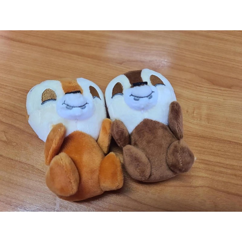 พวงกุญแจตุ๊กตาตัวละครดีสนีย์ ชิบและเดลล์ - Chip 'n' Dale soft dolly keychain