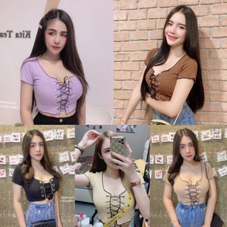 ☘️Biwtynine Shop☘️เสื้อครอปแขนสั้น ตอกตาไก่ ‼️อกยืดถึง40"เลยค่า‼️ผูกหน้าผ้าร่องเล็กเนื้อยืดใส่สบาย ทรงสวยมาก ตาไก่10รู