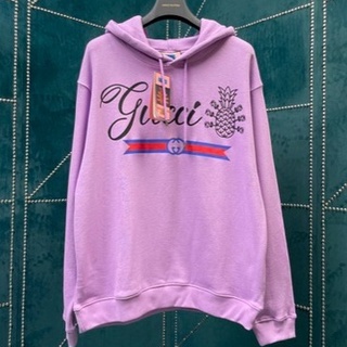 เสื้อกันหนาว GUCCI [NEW] สีเจ็บ ลายมาใหม่ เท่ห์ก่อนใคร [Limited Edition]