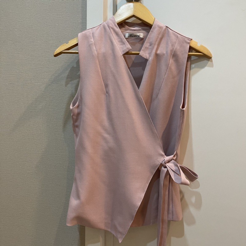 เสื้อ Blazer สีชมพู (used)