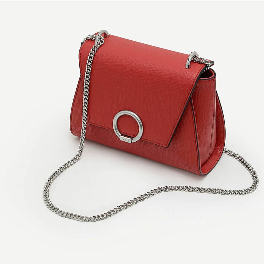 กระเป๋าสะพาย Pedro Chain Handbag