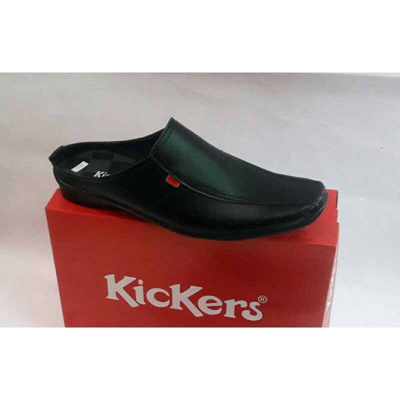 รองเท้า Kickers slipper