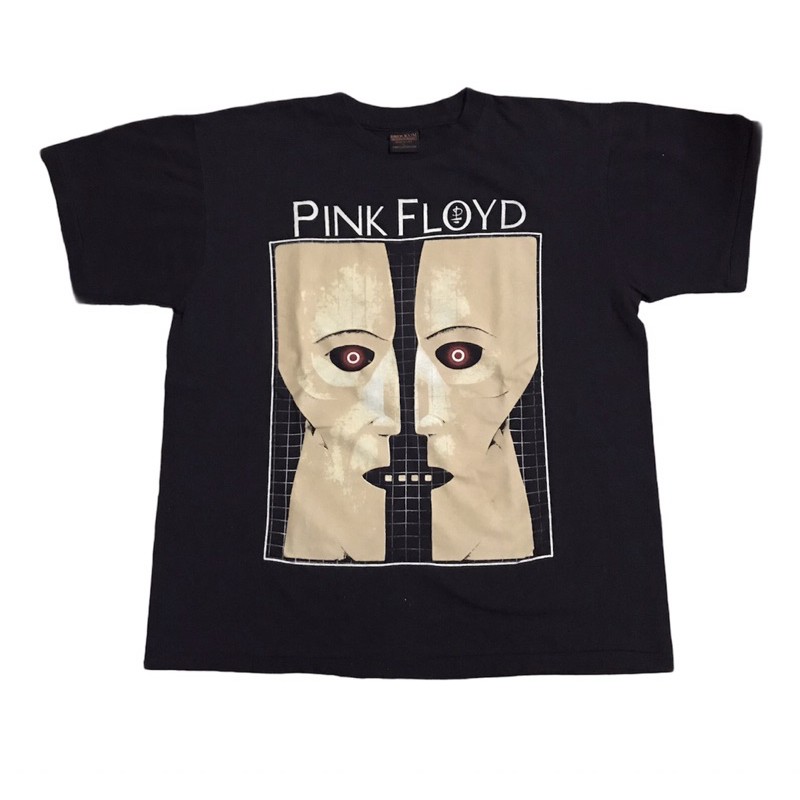 เสื้อยืดวินเทจ Pink Floyd 90’ ผ้าฟอกเหมือนเก่า size “ L / XL โปรดระบุsize ด้วยน่ะครับ