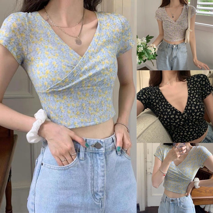 เสื้อยืกดลําดลงสตรีคดอวีลึกแนสั้นลากยดอก
