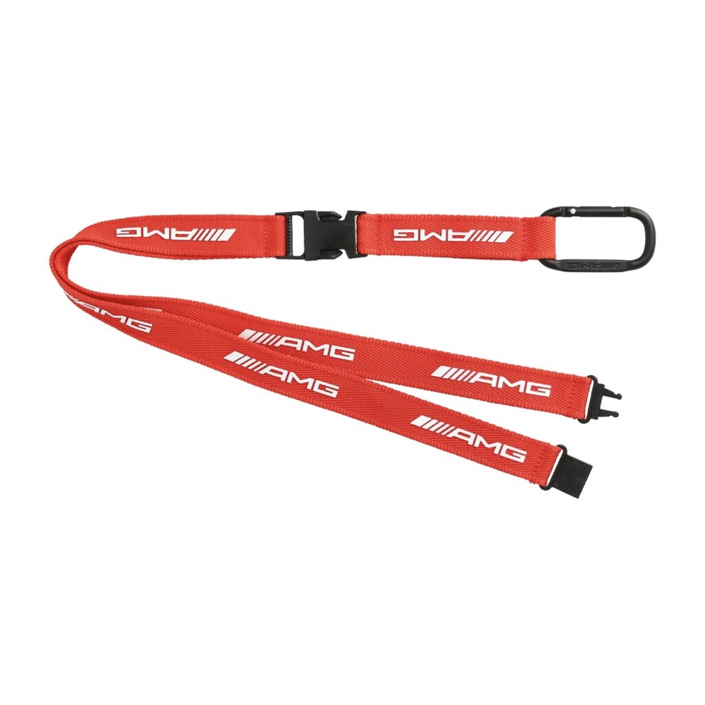 Mercedes-Benz สายคล้องคอ AMG สีแดง วัสดุผลิตจากโพลีเอสเตอร์ สายพิมพ์โลโก้ AMG สีขาว และสลักโลโก้ AMG
