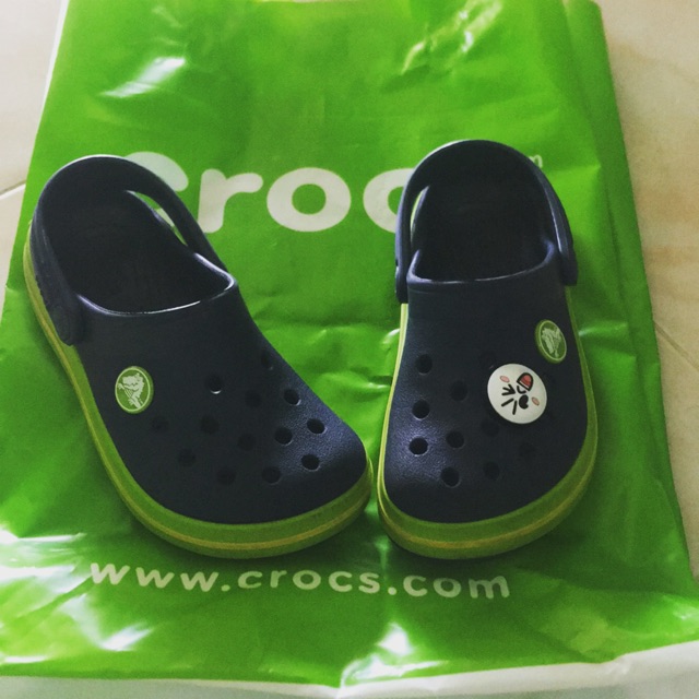 รองเท้าCrocsแท้100%