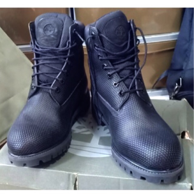 รองเท้าหนังผู้ชายTimberland Men's สีดำ มือหนึ่ง Size EU45 UK10.5