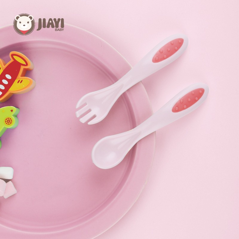 ช้อนส้อมเด็ก เหมาะสำหรับให้เด็กรับประทานอาหาร