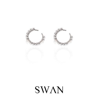 SWAN - Mia Pearl Ear Cuff ต่างหูหนีบไม่ต้องเจาะ เงินแท้  ประดับมุกแท้ มุกน้ำจืด ฝังเพชรคิวบิกเซอร์โคเนีย