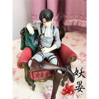 รีไวน์ นั่งเก้าอี้ levi Attack on titan figure