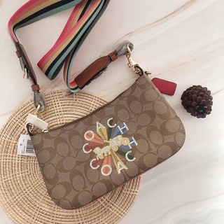 😄🥰NEW Coach crossbody JES BAGUETTE IN SIGNATURE CANVAS WITH COACH RADIAL RAINBOW 🌈