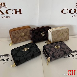 กระเป๋าสตางค์ Coach