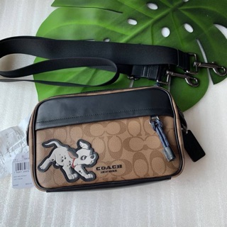 DISNEY X COACH GRAHAM CROSSBODY IN SIGNATURE CANVAS WITH DALMATIAN (COACH 91498) QB/TAN ADMIRAL MULTI