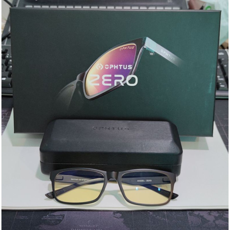 แว่นกรองแสงสีฟ้า ophtus