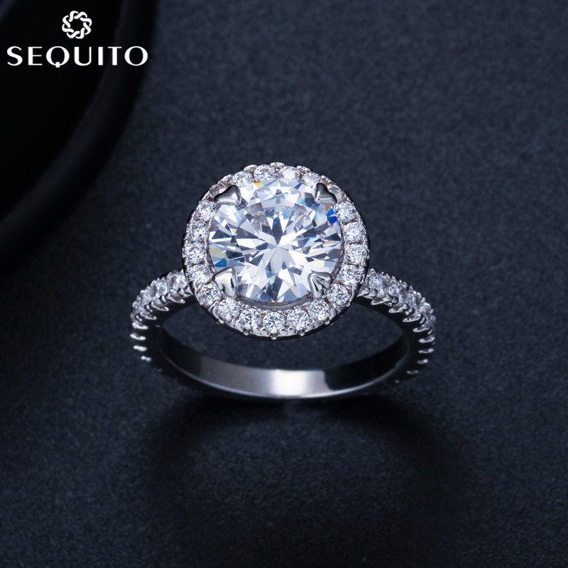 หรูหรารอบใหญ่งานแต่งงานสีขาวเครื่องประดับทองประกาย AAA Zirconia เพชรคริสตัลเจ้าสาวแหวนสําหรับสุภาพสตรีหมั้น SequitoR021