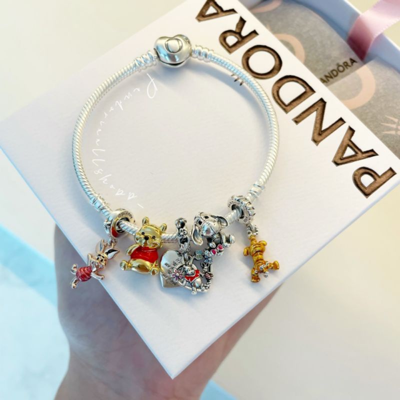 (ของแท้100%)Pandora silver Winnie the Pooh disney charm New collection หมีพูห์