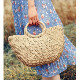 กระเป๋าสาน Half Moon ส่งฟรี !!! (A12)