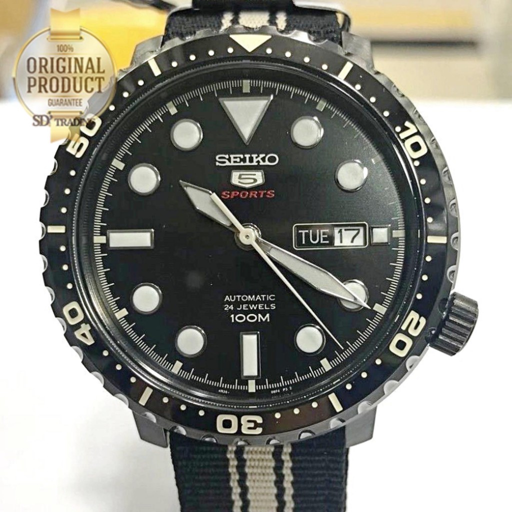 SEIKO SPORTS 5 Automatic นาฬิกาข้อมือผู้ชาย สายผ้านาโต้ รุ่น SRPC67K1 - (เรือนรมดำ/หน้าสีดำ)