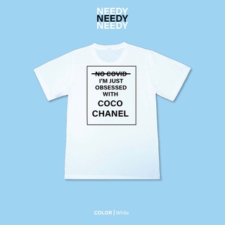 เสื้อยืดพิมพ์ลาย NO COVID IM JUST OBSESSED WITH COCO CHANEL สีขาว เสื้อยืดแฟชั่น