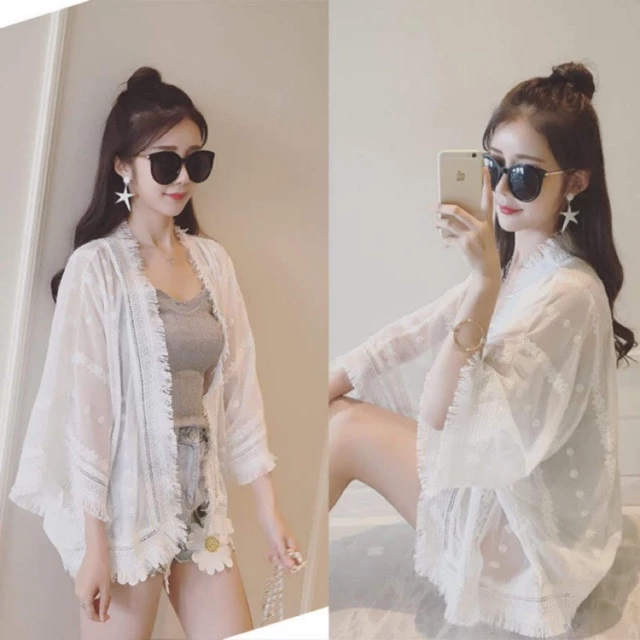 ☘️พร้อมส่ง☘️ เสื้อคลุมแฟชั่น ชีฟอง ไปทะเล ใส่ทำงาน น่ารัก สีขาว
