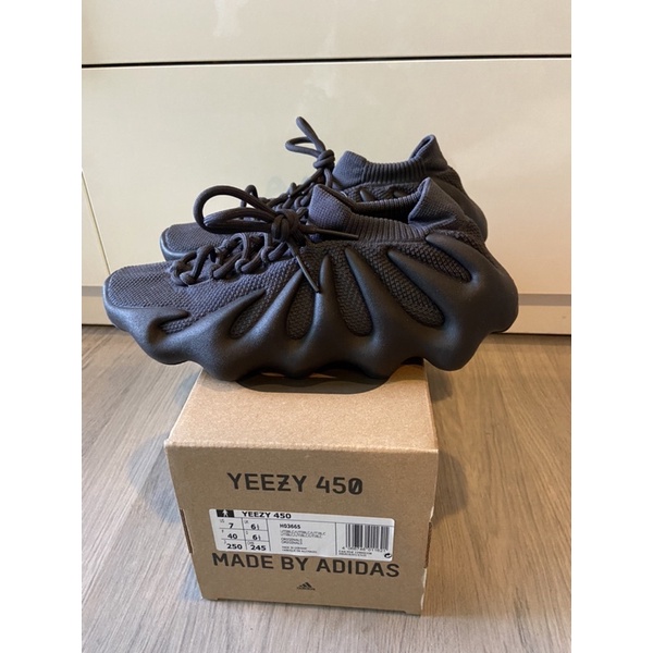 yeezy 450 utility black ใหม่ป้ายห้อย แท้ 6.5UK new