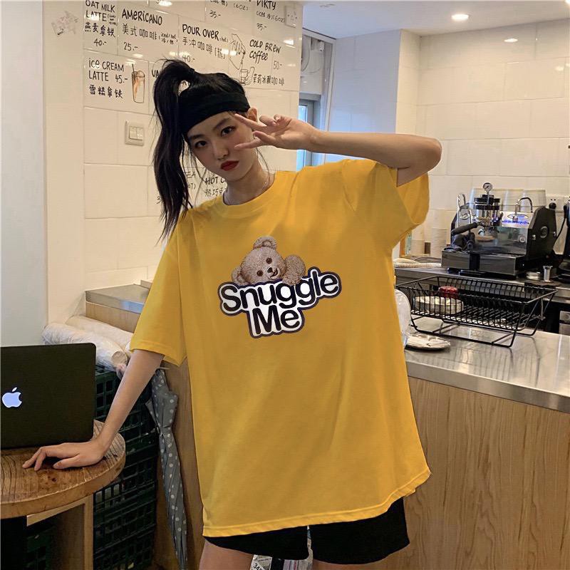 Oversize Tee / เสื้อยืดหลวมผู้หญิง หมี Snuggle Me Motif