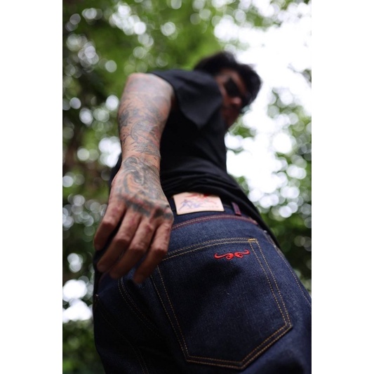 𝐊𝐇𝐄𝐍​ 𝐃𝐄𝐍𝐈𝐌​ บอ บู๋ X เขนเดนิม รุ่น ปิศาจแดง👹