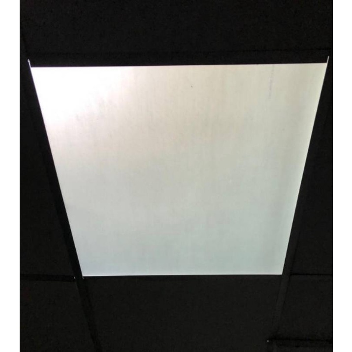 แผ่นโปร่งแสง แผ่นฝ้าเพดานขนาด 60x60 หนา 1.5 มิลSCG ราคาต่อแผ่น ของแท้ 100% (ประกายฟ้า / ประกายเขียว)