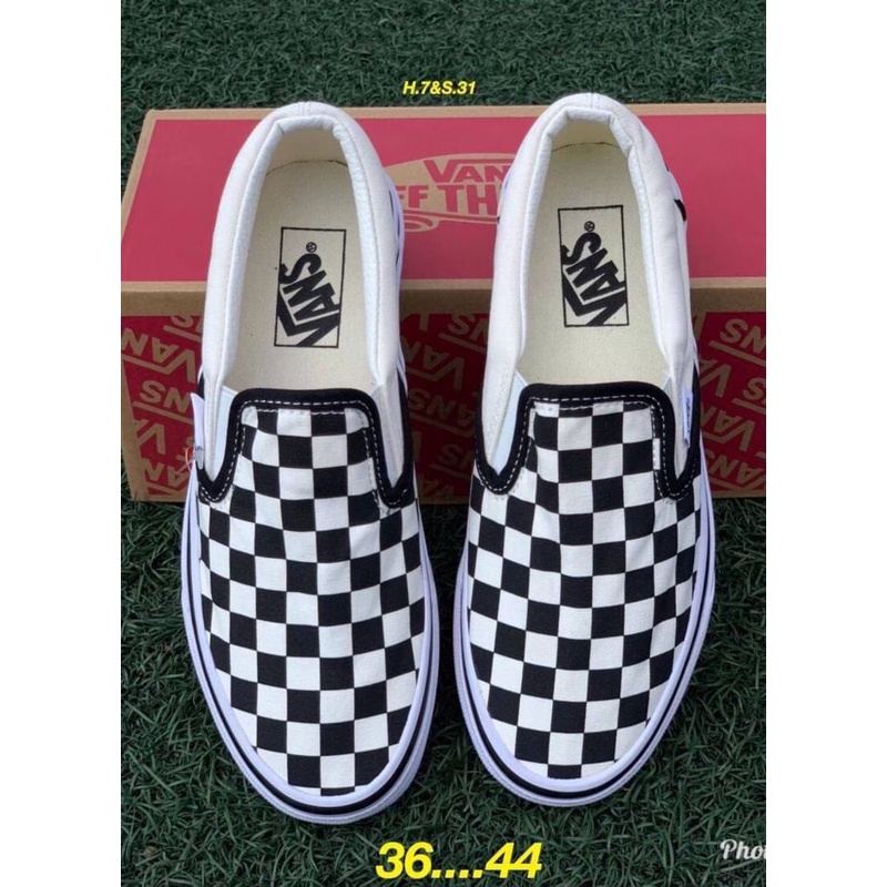 รองเท้าแวนสลิปออน Vanss Slip on งานAมีsize 36ถึง45ใส่ได้ทั้งผู้ชายและผู้หญิง