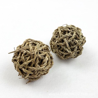 E-54 ลูกบอลเชือกฟาง 7ซม ให้นกกัดเล่น ของเล่น นกแก้ว หนูแฮมเต…