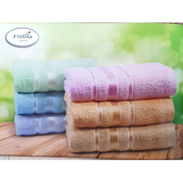 ผ้าเช็ดผม ผ้าเช็ดหน้า ผ้าเช็ดเหงื่อ ยี่ห้อฟรอลิน่า(Frolina) สีพื้นลายคาด ขนาด 15"×30"