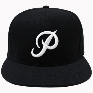 หมวกแก๊ป P ด้านหลังเป็น Snapback ปรับไซด์ได้