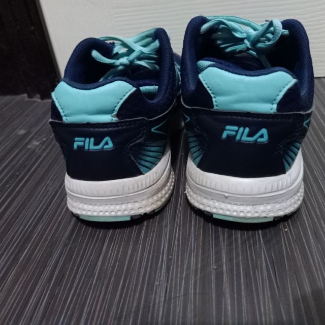 รองเท้าผ้าใบ Fila ของแท้100%
