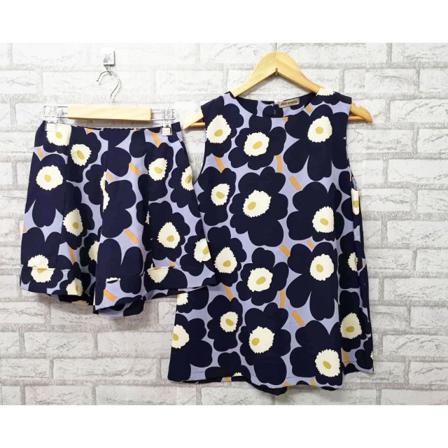 ชุดเซท​เสื้อและกางเกง​ หรู​ดูแพง​ น่ารัก