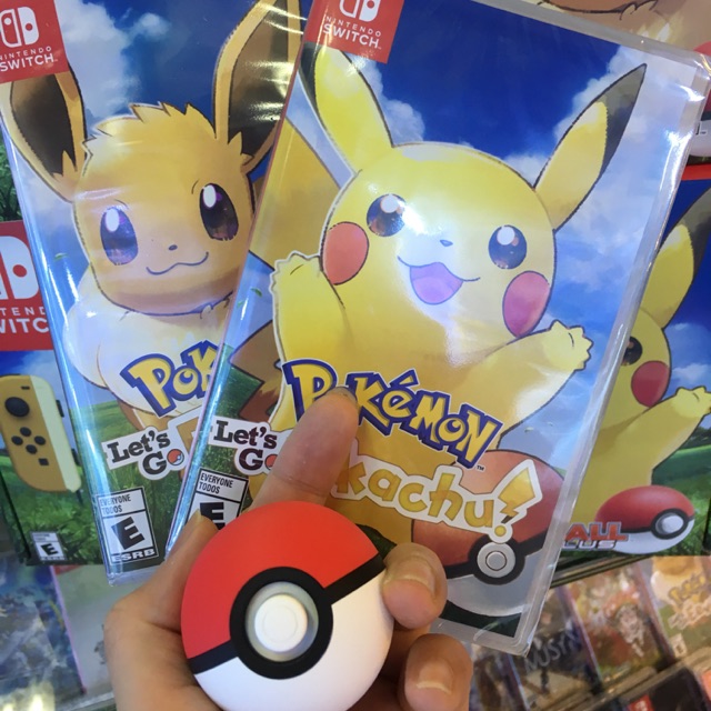 (ใส่โค้ด DAY357RQ ลด 150.-) Pokémon Let’s Go Pikachu/evee + ball plus