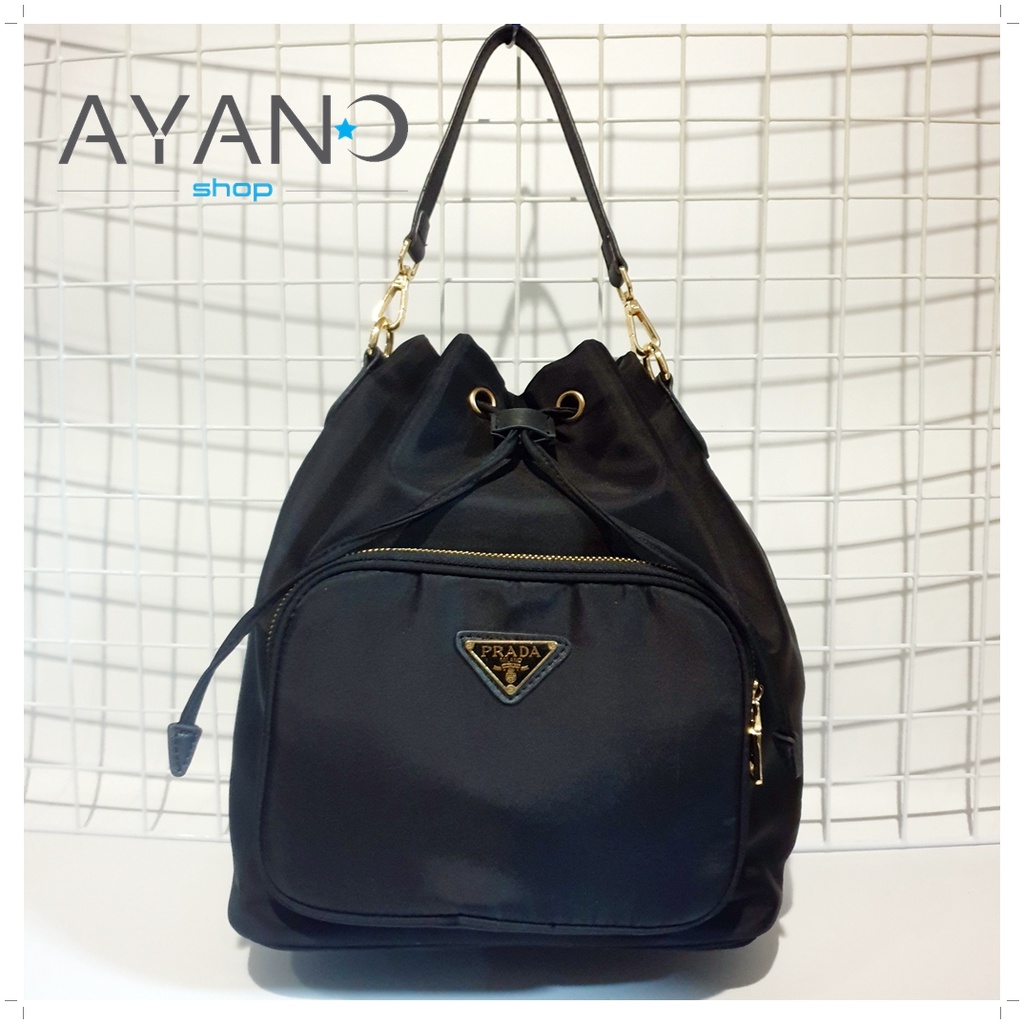 กระเป๋างานพรีเมี่ยม PRADA (ทรงขนมจีบ) สีดำ (**ตัวโชว์**)