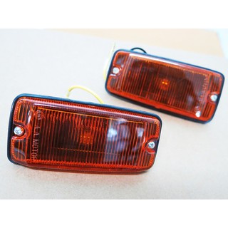 turn signal light ไฟเลี้ยวข้าง ตัวเล็ก SUZUKI SJ413 สีส้ม จำนวน 2ชิ้น ซ้ายและขวา ซูซูกิ แคริเบียน เอสเจ 413 รถจิ๊ป