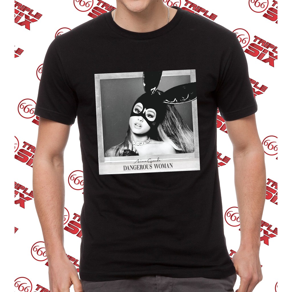 เสื้อผ้าพรีเมี่ยม ดีไซน์ Ariana Grande ภาพถ่าย
