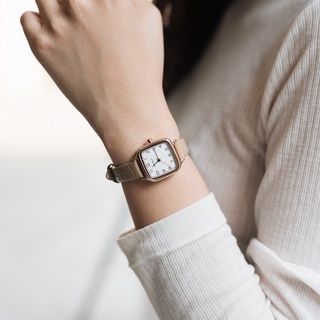 🔥 นาฬิกาแฟชั่น นาฬิกาข้อมือ Vintage นาฬิกามินิมอล ของจริงตรงปกแน่นอน นาฬิกา สามารถนำไปเป็นของขวัญได้ ไม่ซ้ำใคร