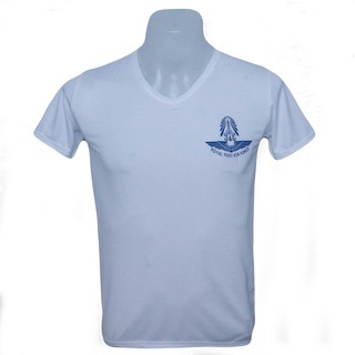 เสื้อยืด เสื้อซับใน ทหารอากาศ ตรา กองทัพอากาศ AIR FORCE สีขาว คอวี (แบรนด์ KING OFFICER A220)