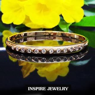 INSPIRE JEWELRY กำไลเพชรเรียงเม็ดครึ่งวงฝังล็อคห่าง ขนาดวงในกว้าง 5.5x5.5cm เปิดปิดง่าย งานเพชรCZ เพชรสวยเกรด AAA++