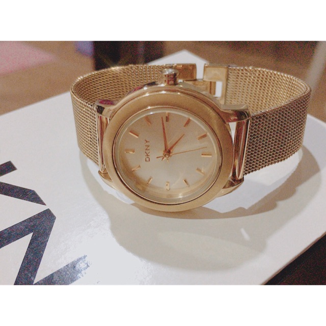 นาฬิกาDKNY มือสอง