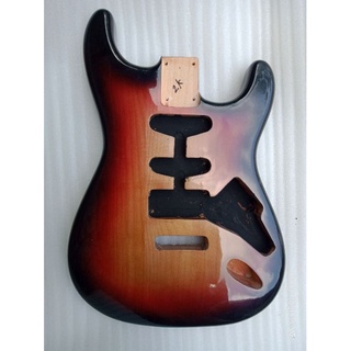 ตัวกีตาร์ stratocaster sunbrush alder wood