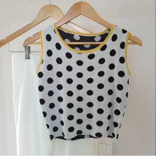 เสื้อครอป polkadot